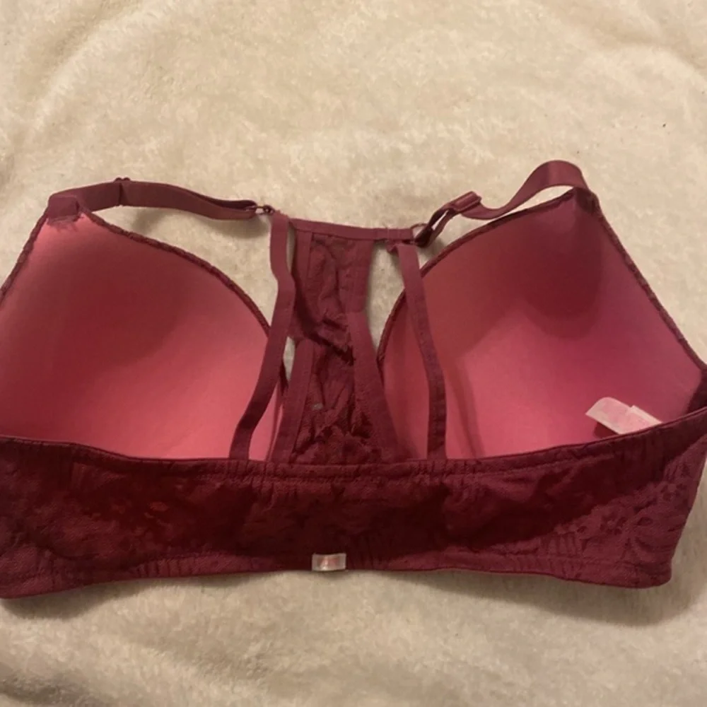 Pink by Victoria’s‎ Secret Front Clasp Bra